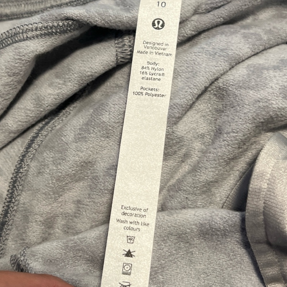 Lululemon Ready to Rulu Jogger size 10 - Picture 8 of 10